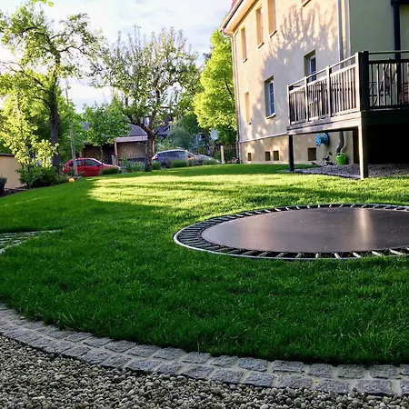 Appartement In Stadtvilla Mit Terrasse Und Garten *
