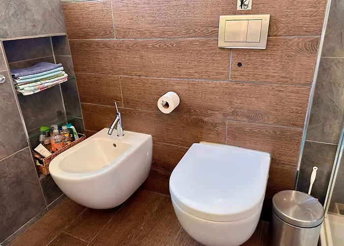 Appartement In Stadtvilla Mit Terrasse Und Garten *