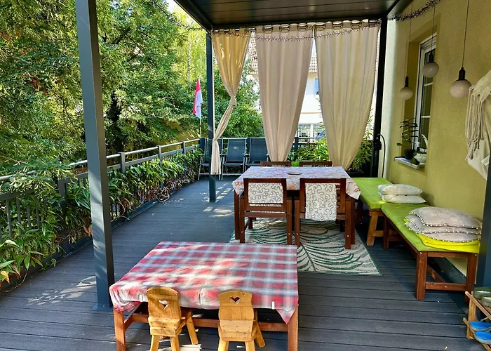 דירה In Stadtvilla Mit Terrasse Und Garten נירנברג